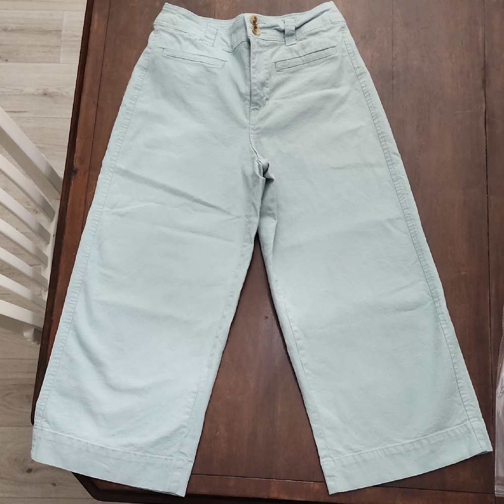 a new day  Wide Leg, Crpped  Women’s Jeans in Light Mint.  Size 6